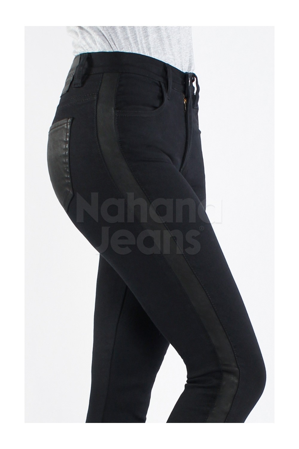 Pantalones con tiras store a los costados